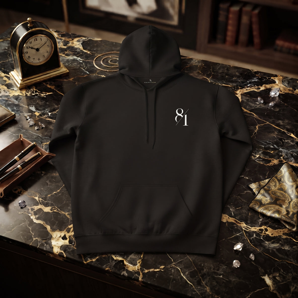 EIGHTYØNE - Hoodie Never Stop Dreaming